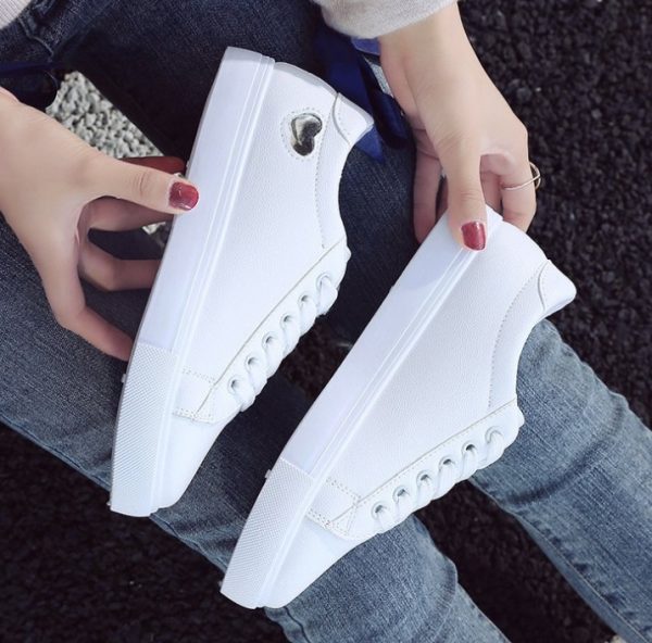 Fashion New Woman PU Leather Shoes Ladies Breathable Cute Heart Flats Casual Shoes White Sneakers - Image 3