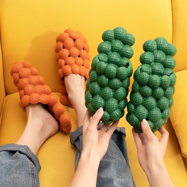 New Summer Fashion Massage Mesh  Bubble  Bathroom Slides Home Indoor Anti-Skid Shoes - Image 4