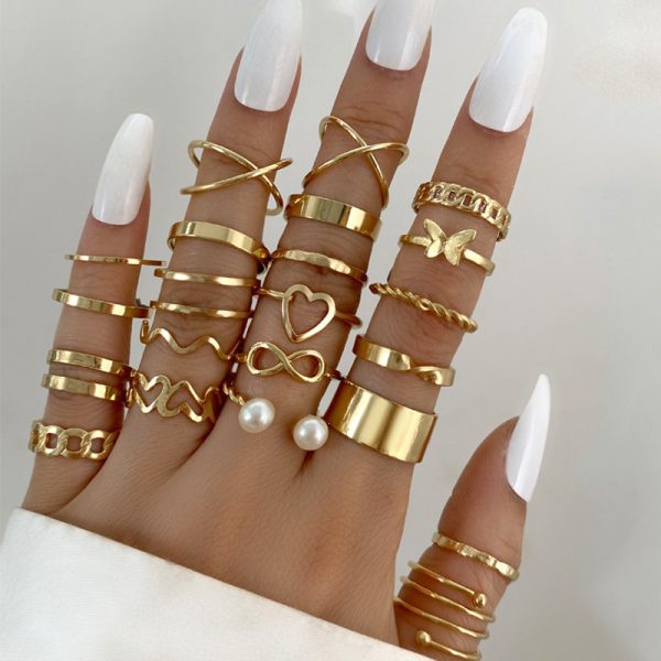 Women's Vintage Water Drop Diamond Ring Suit - Image 10