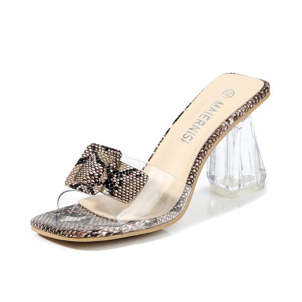 Versatile and fashionable large sandals - Image 2