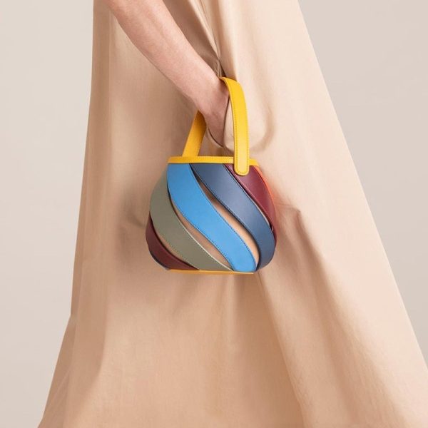 Cylindrical Contrast Color Portable Messenger Diamond Quilted Stitching Bucket Bag - Image 3