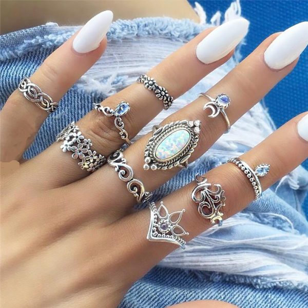 Women's Vintage Water Drop Diamond Ring Suit - Image 8