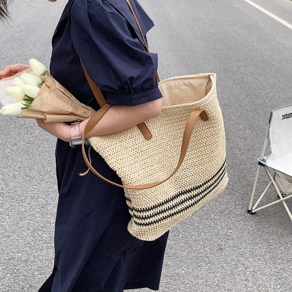 Striped Large Capacity Casual Handbag Summer Straw Bags - Image 4