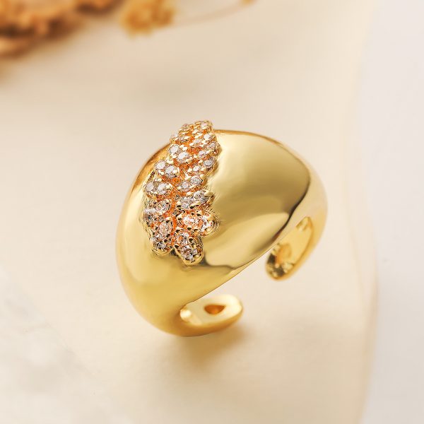 Light Luxury Zircon Geometric Open Ring - Image 4
