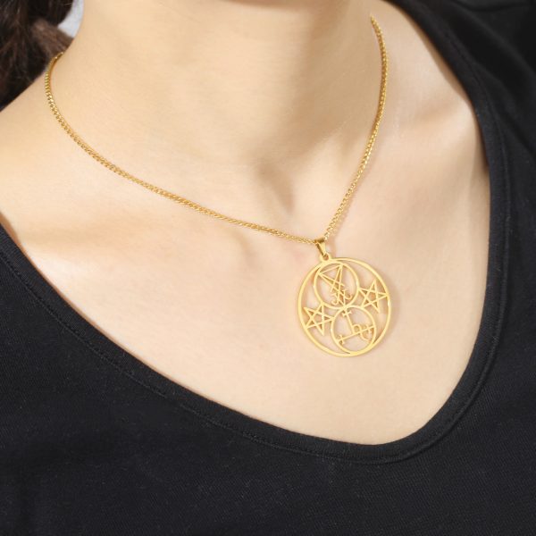 Personalized All-match Cutting Three-ring Special Symbol Five-pointed Star Necklace - Image 3