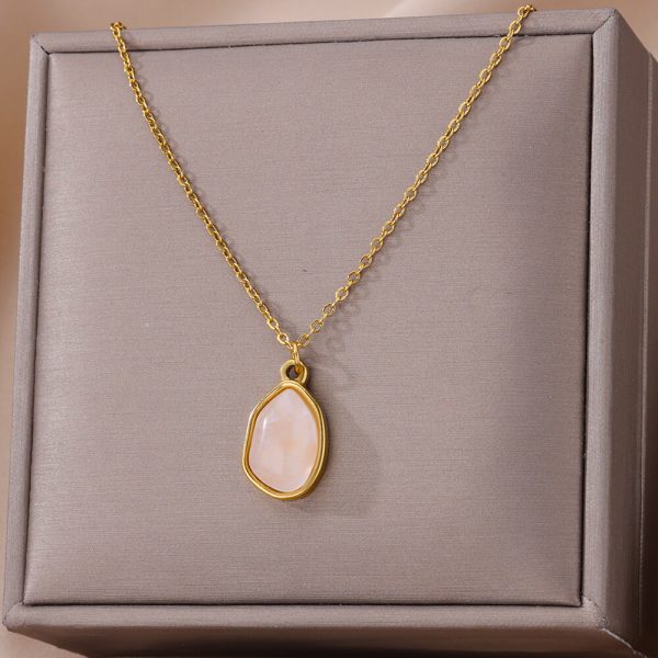 Irregular Geometric Green Pendant Necklace Clavicle Chain Female - Image 10
