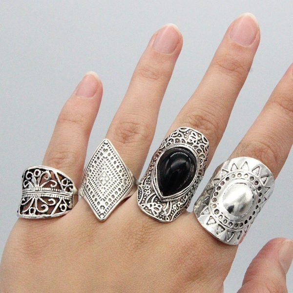 Women's Vintage Water Drop Diamond Ring Suit - Image 6