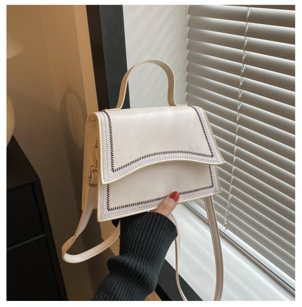Temperament Wild Shoulder Crossbody Bag - Image 3