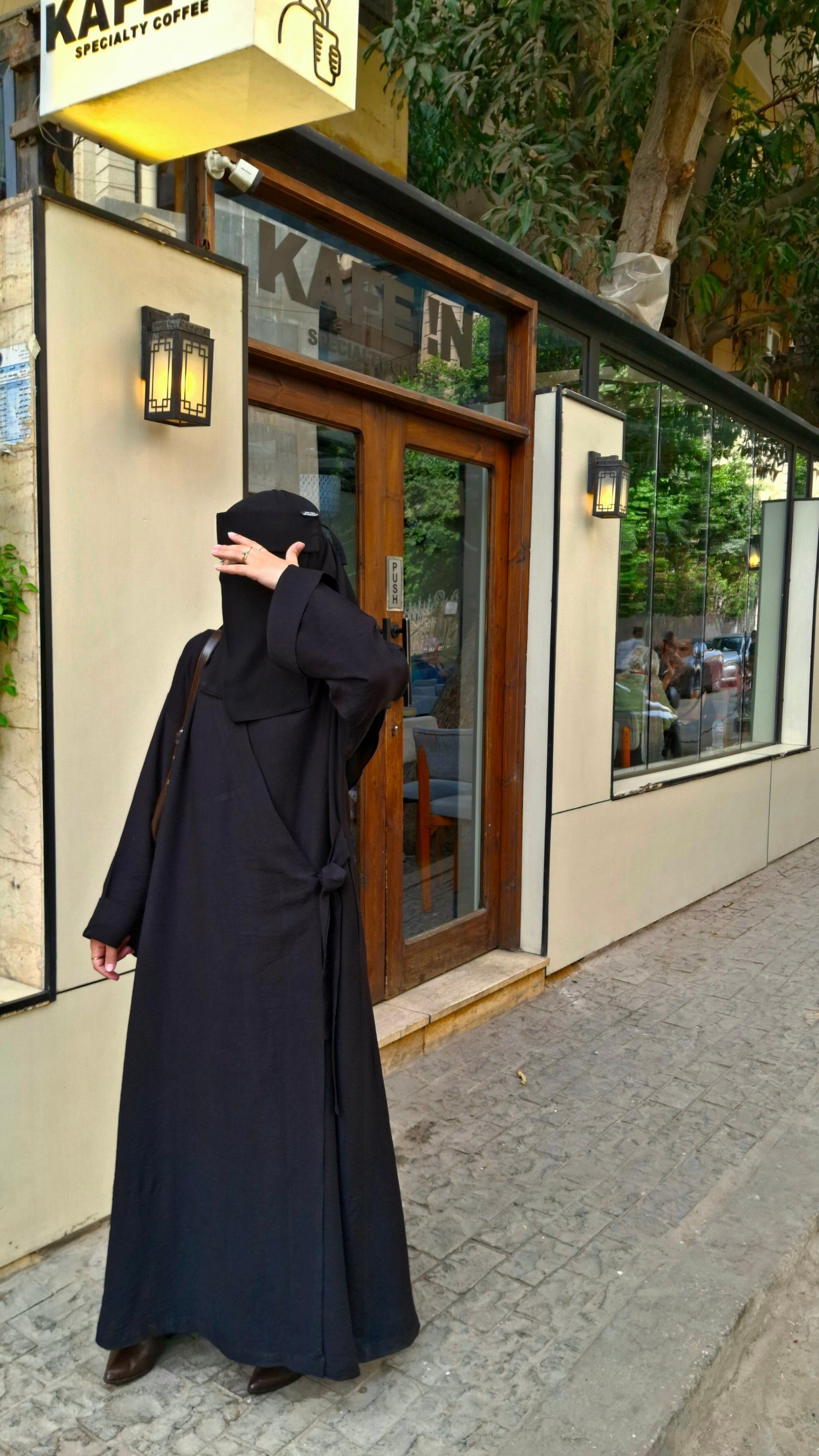 Alma Dress